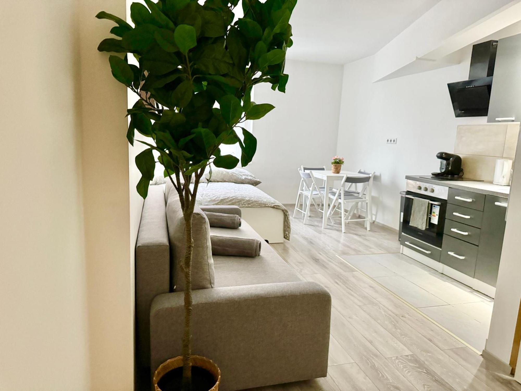 Stylish Schonbrunn Apartments - Free Underground Parking Wenen Buitenkant foto